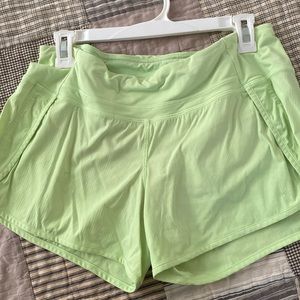Lululemon runtimes shorts